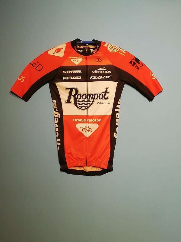 ROOMPOT - ORANGE PELOTON 2015
