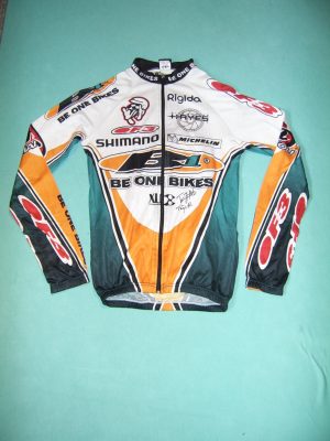 BE ONE (b) BIKES-MICHELIN-OF3 2000 CYCLING JACKET
